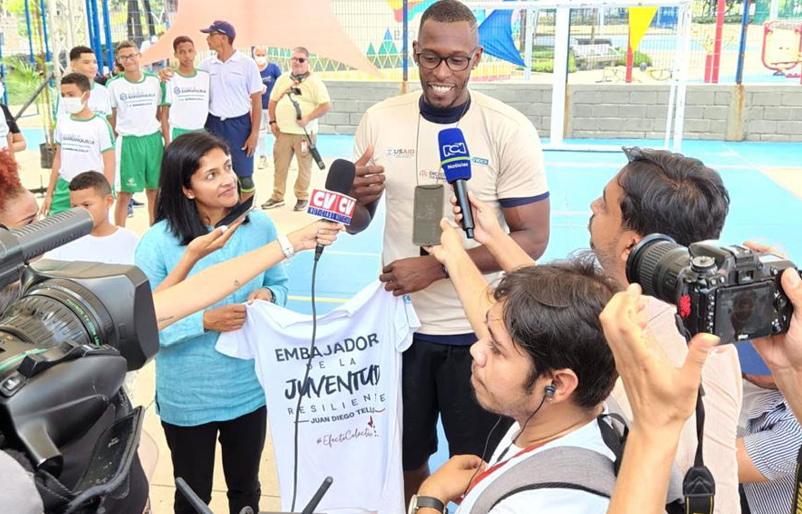 Imagen-Embajaduría-La-Fundación---Encesta-Tus-Sueños